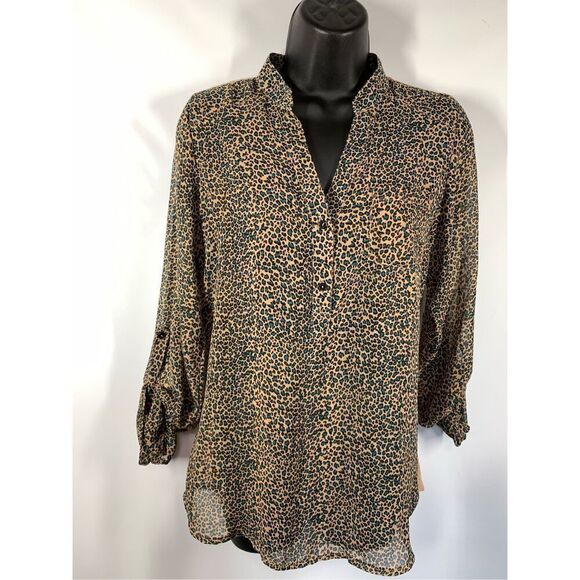 5--- Daytrip Buckle Sheer Lace Back Blue Black Brown Cheetah Blouse Size Small - Picture 1 of 7